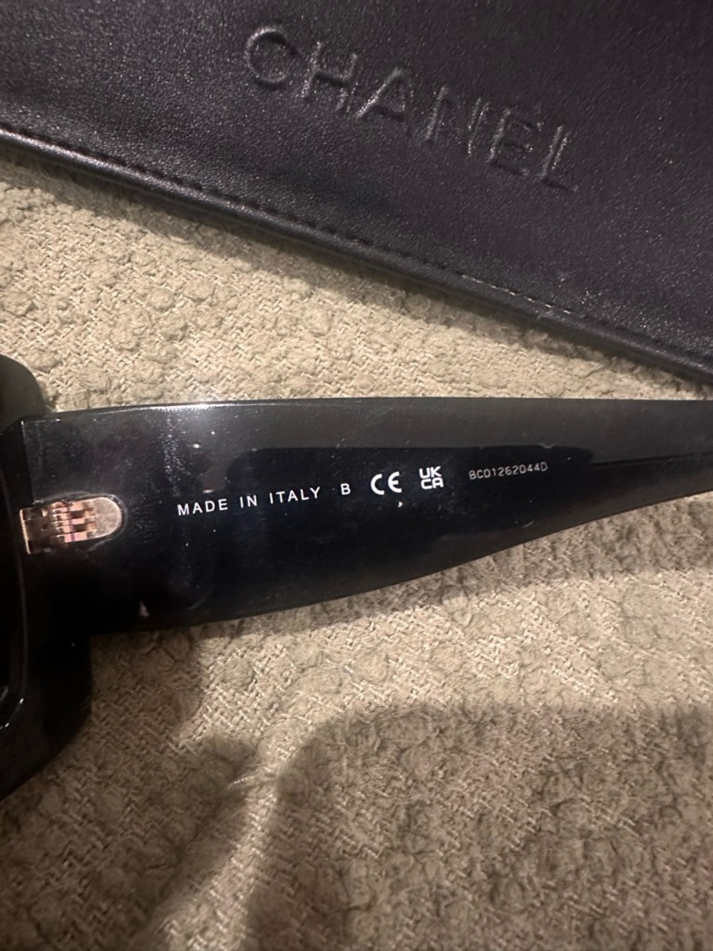 Authentic Chanel rectangle sunglasses - Picture 3 of 11